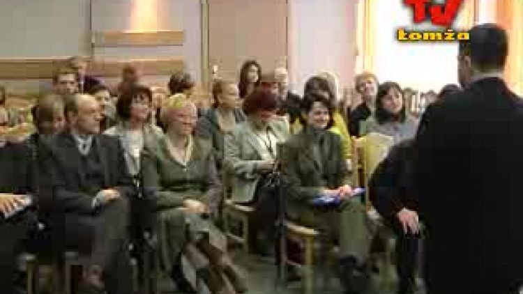 efs_wznawia_dzialalnosc.flv