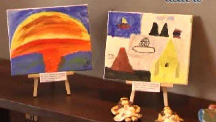 galeria_zivkowa_-_rozplatane_tecze_wystawa.flv