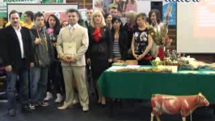 kolno_-_gielda_dla_gimnazjalistow.flv