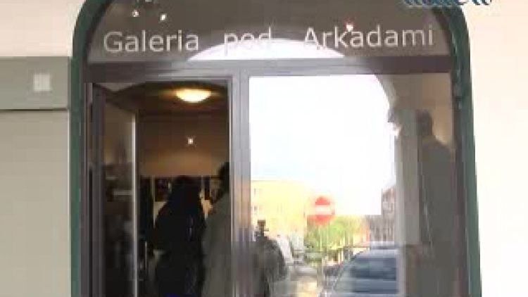 galeria_pod_arkadami_-_wystawa_prac_afp.flv